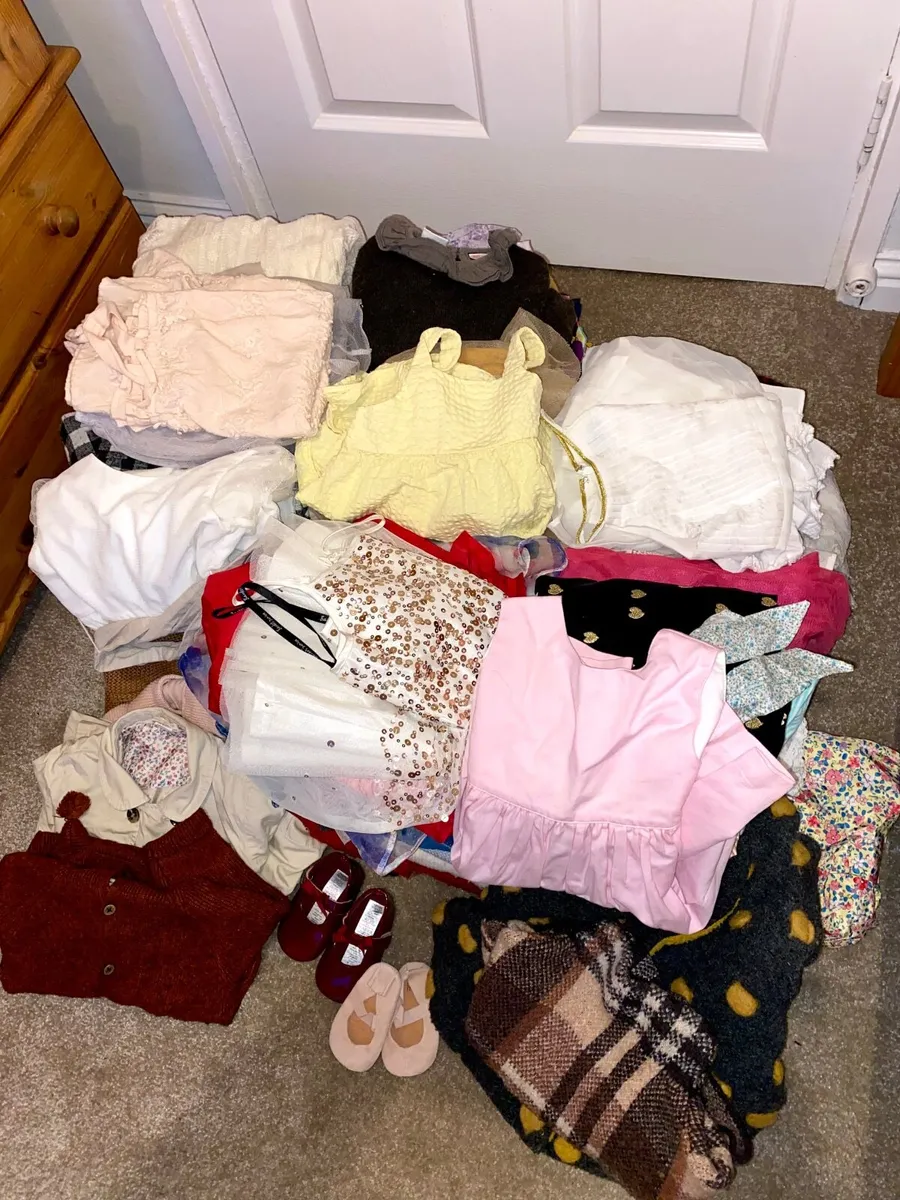 120 pieces quality baby / toddler girl clothes - Image 3