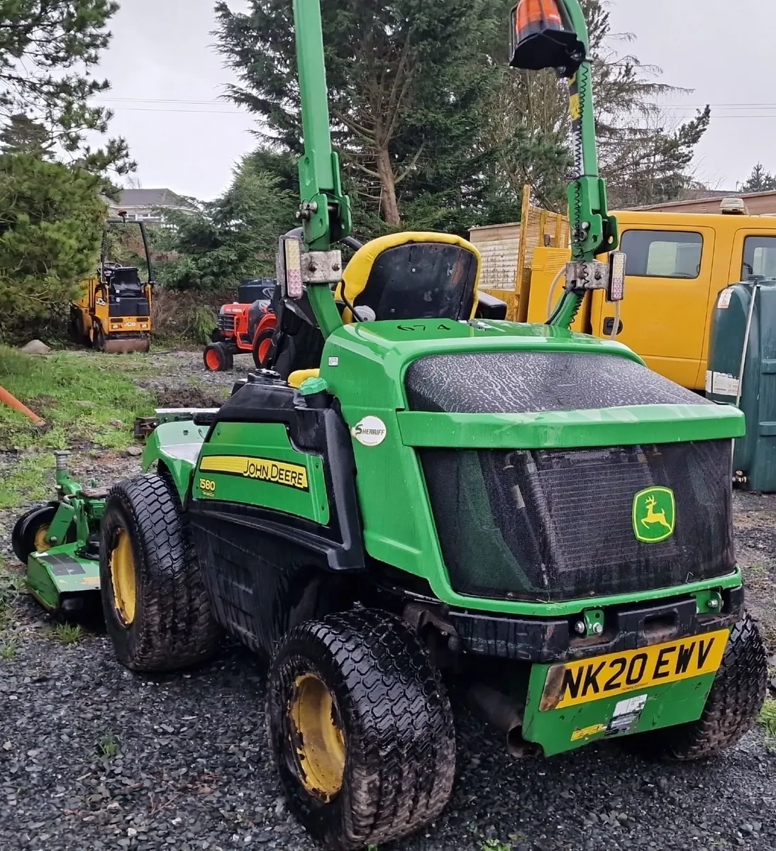 2020 John Deere 1580 Diesel Ride on Mower - Image 3