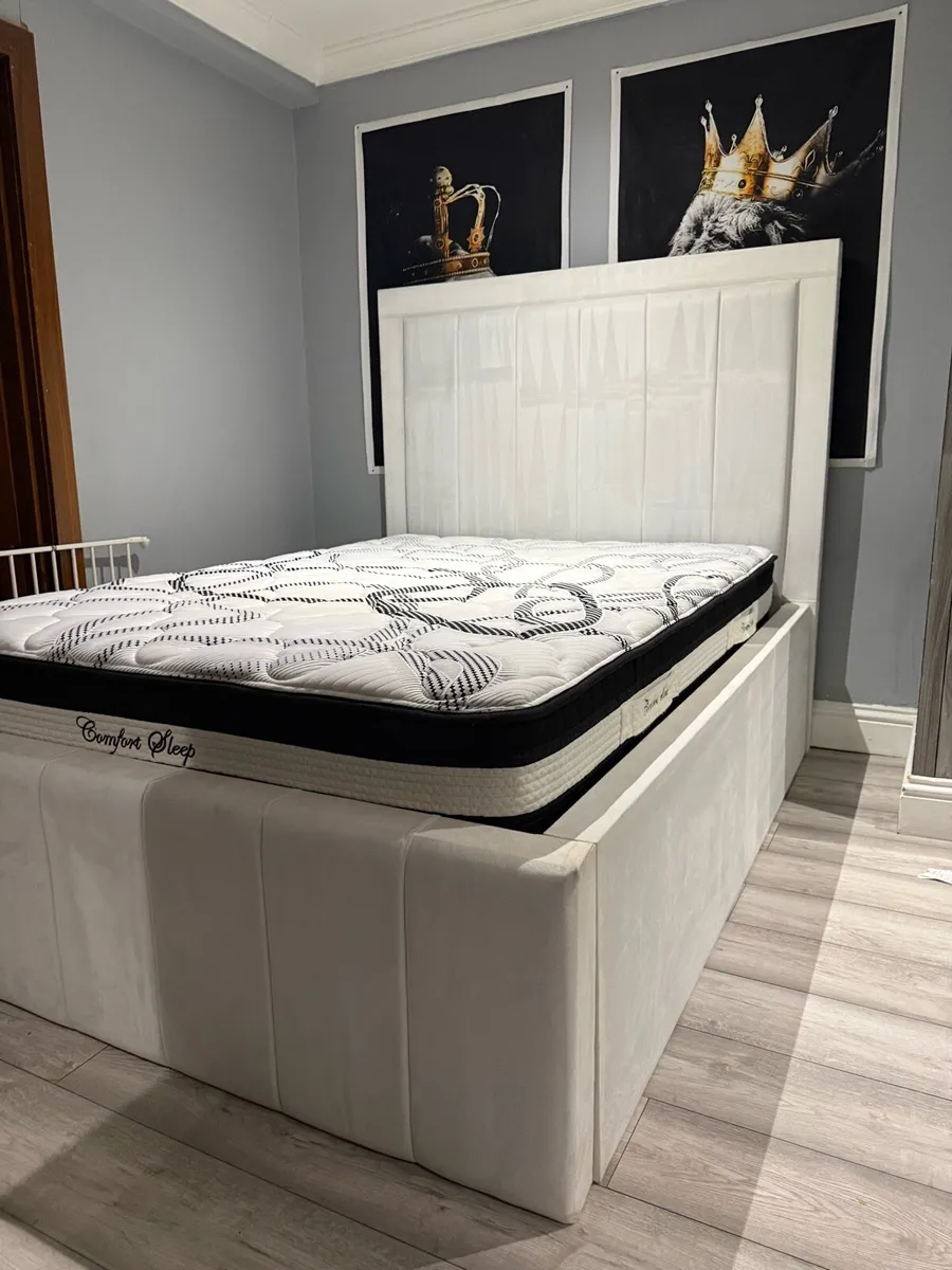 Double bed and Mattress - Image 3