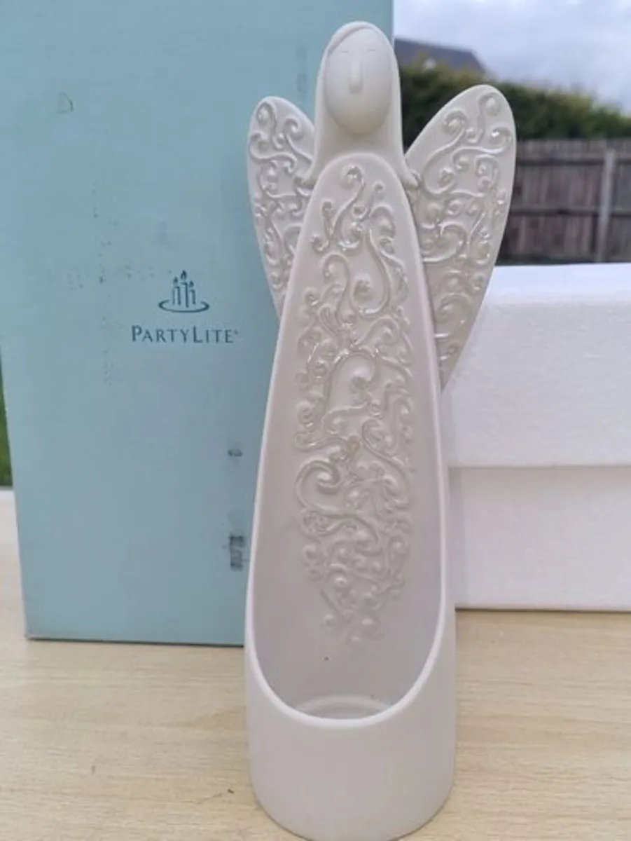 Angel Candle Holder PartyLite Serenity - Image 4
