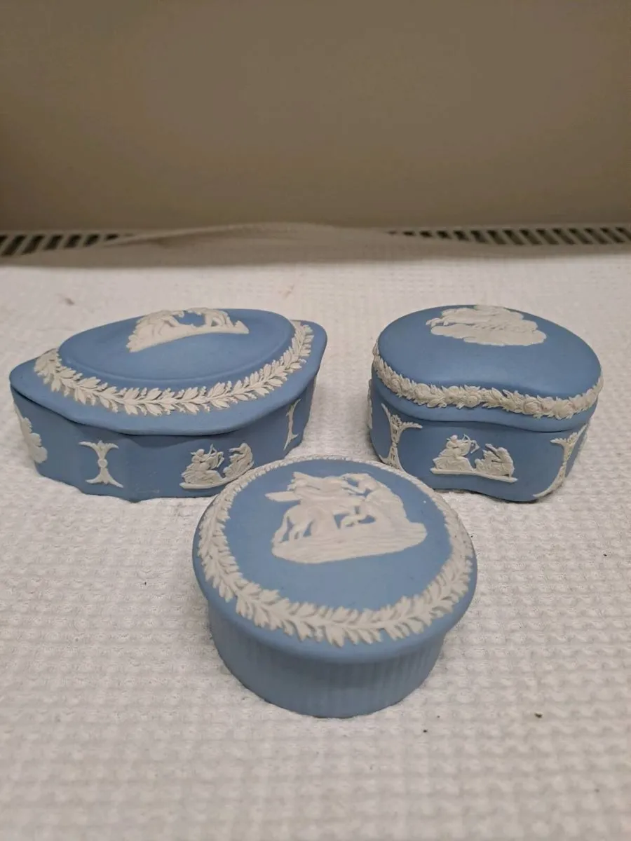 Wedgwood Jasperware Trinket Boxes Set of 3 - Image 1