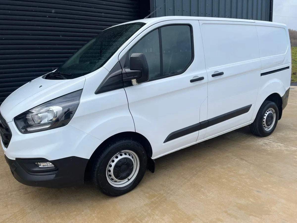 Ford Transit Custom 2020 - Image 2