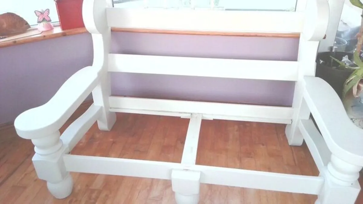 Fabulous two-seater - Image 4