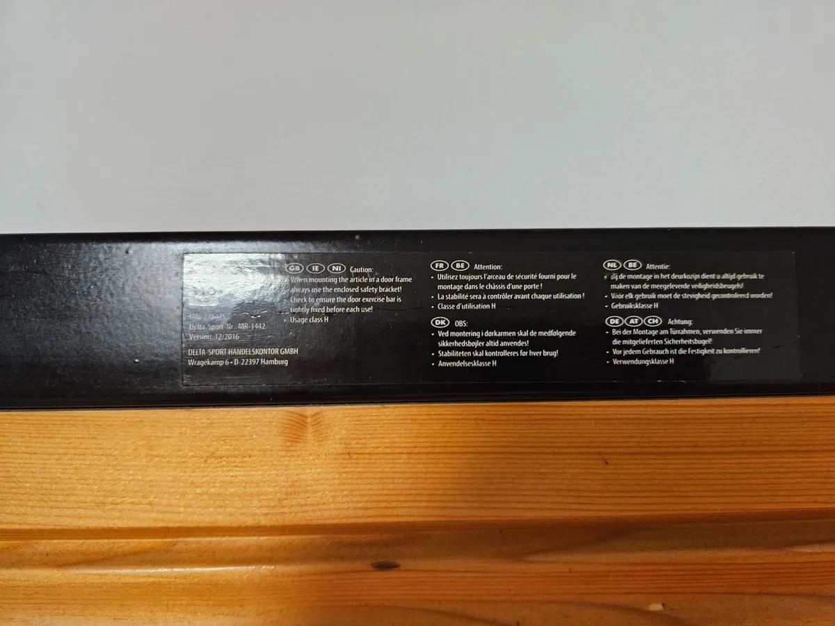 Doorway pull up bar - Image 4