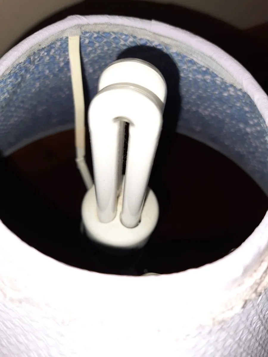 Lilac lamp - reduced to sell - Image 2