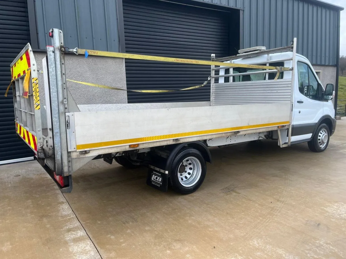 Ford Transit 2022 - Image 3