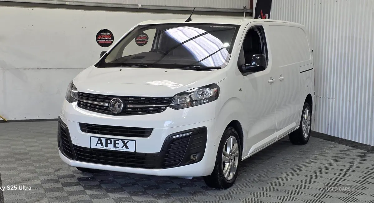Vauxhall Vivaro L1 DIESEL - Image 2