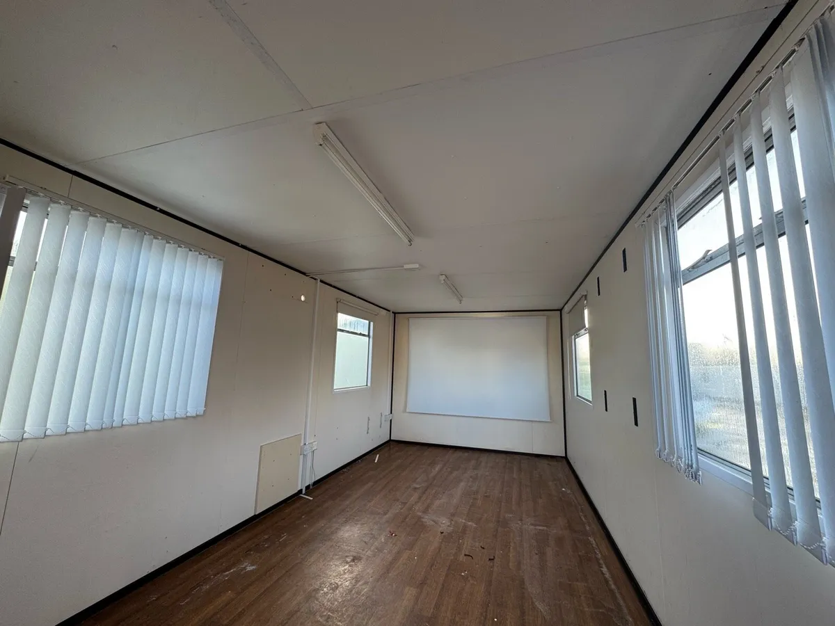 Portable Jackleg Cabin 20x10 - Image 3