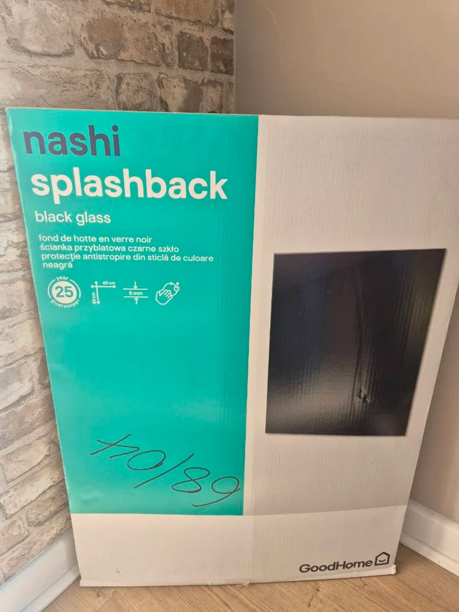 Goodhome Black Splashback - Image 1