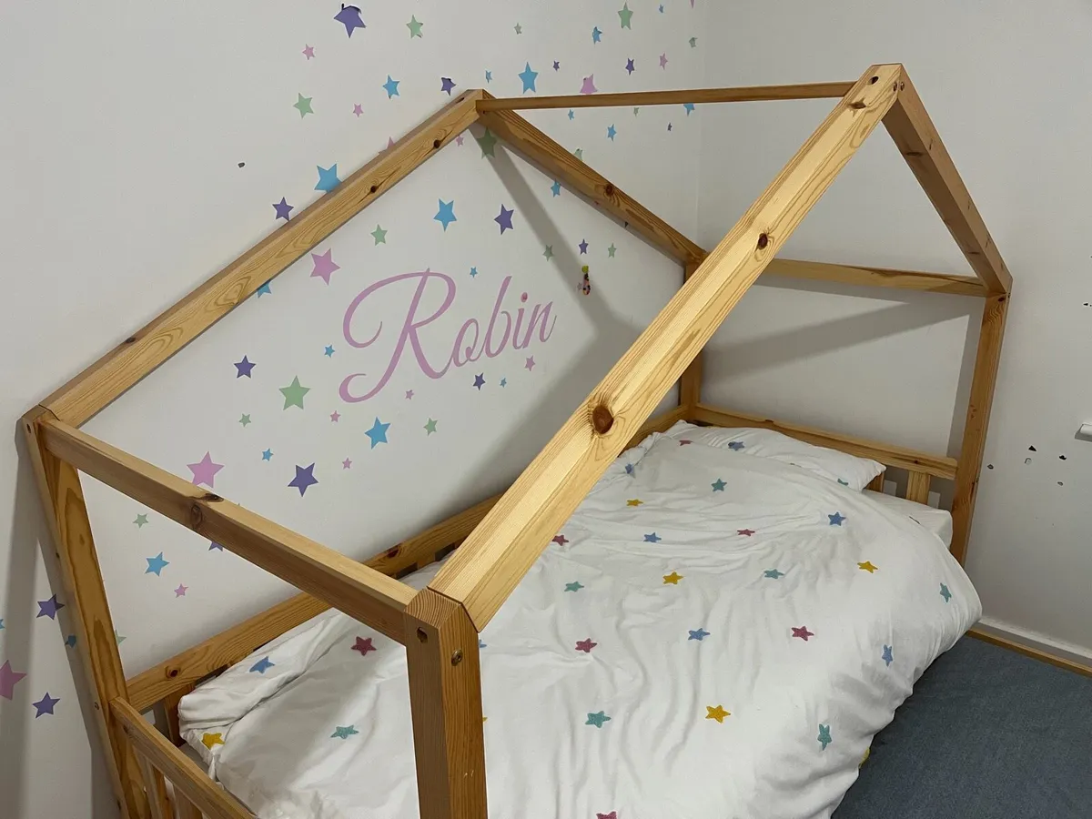 Kids bed - Image 1