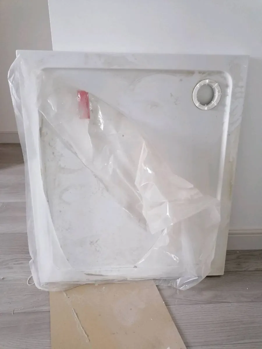 Shower tray - Image 1
