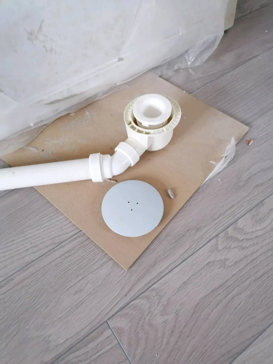 Shower tray - Image 3