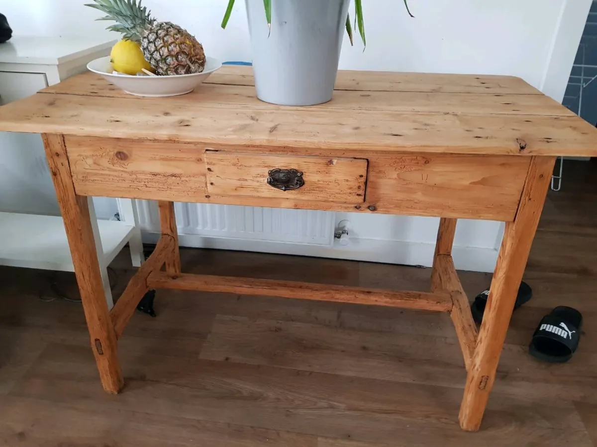 Antique table( can deliver) - Image 3