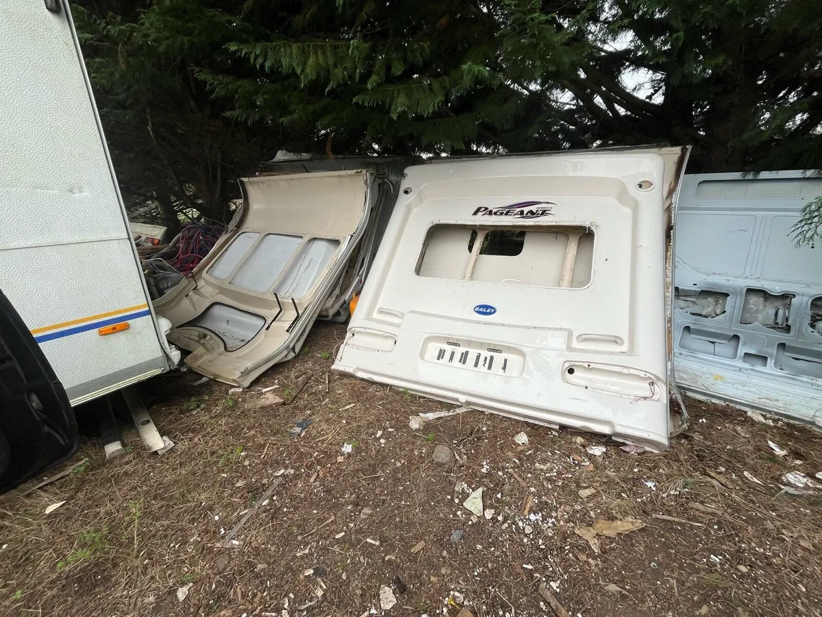 Caravan parts, panels, windows & trailers - Image 3