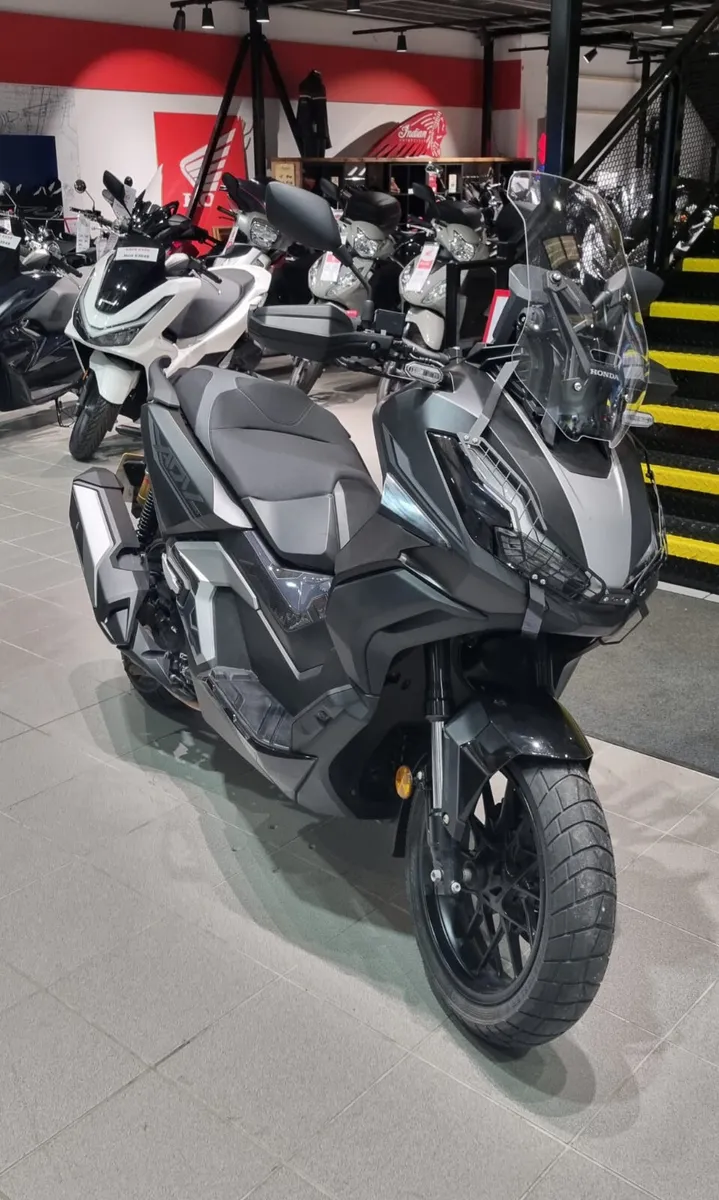 Honda ADV 350 - Image 2