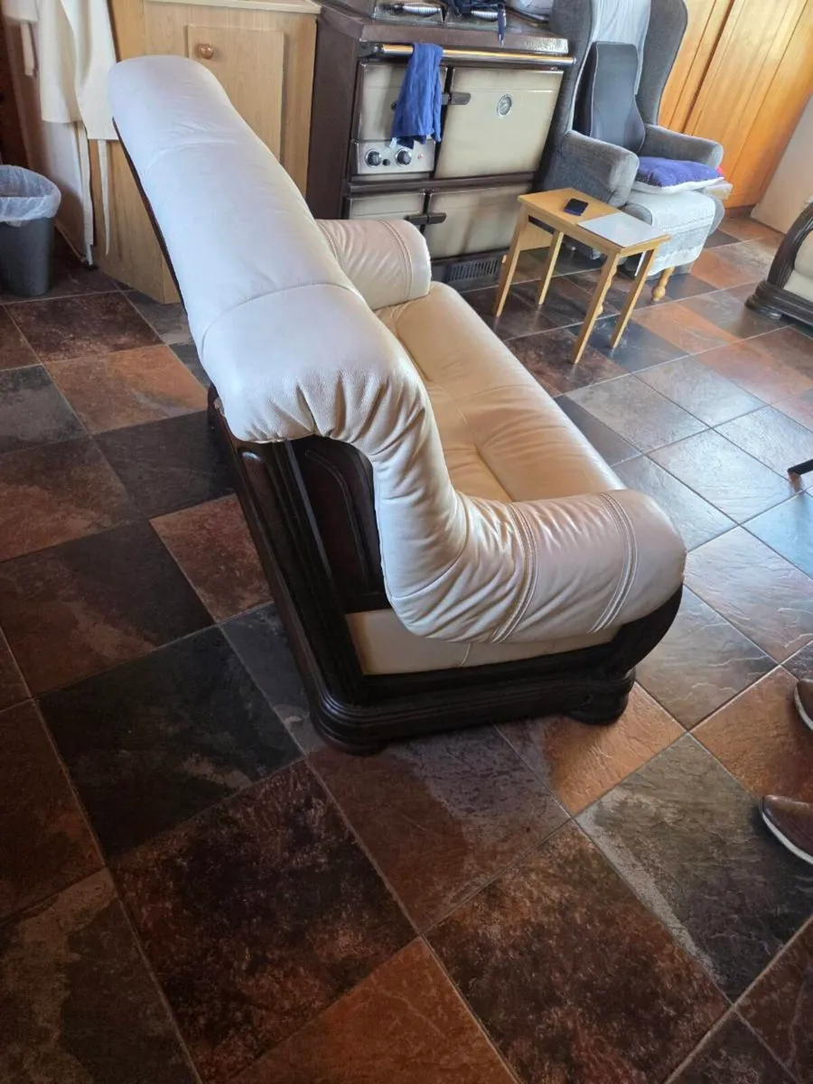 2+1 cream leather couch - Image 2