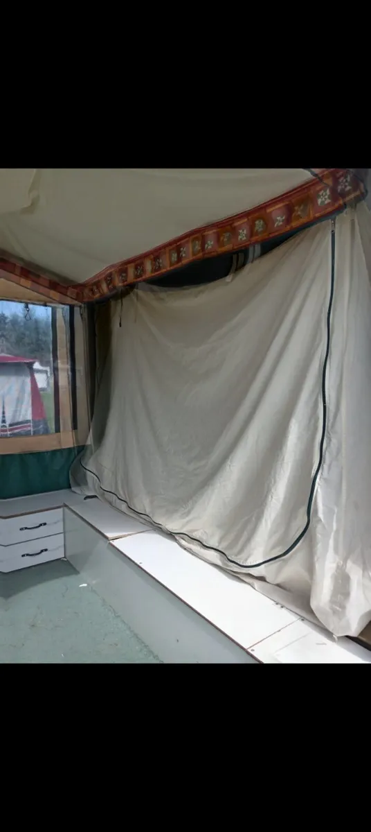 Trailer tent - Image 3