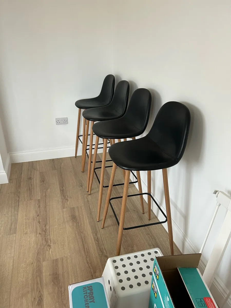 Bar stools - Image 3