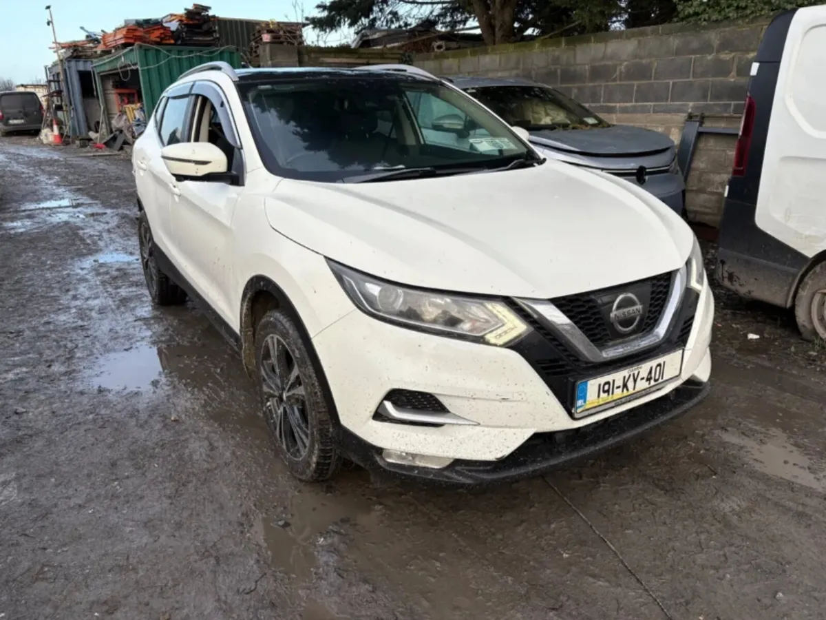 2019 Nissan Qashqai Driving only 90 kms - Image 3