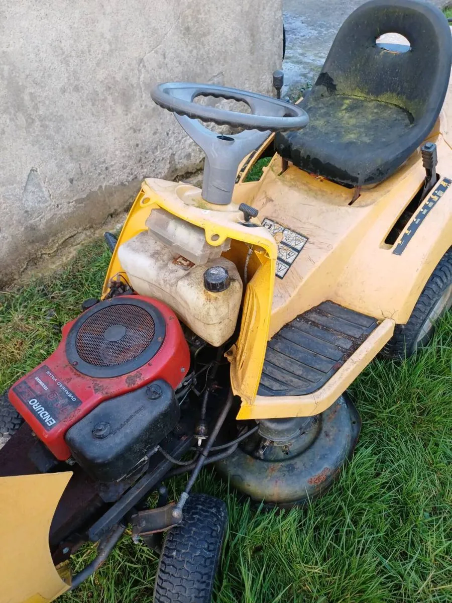 Ride on mower - Image 2