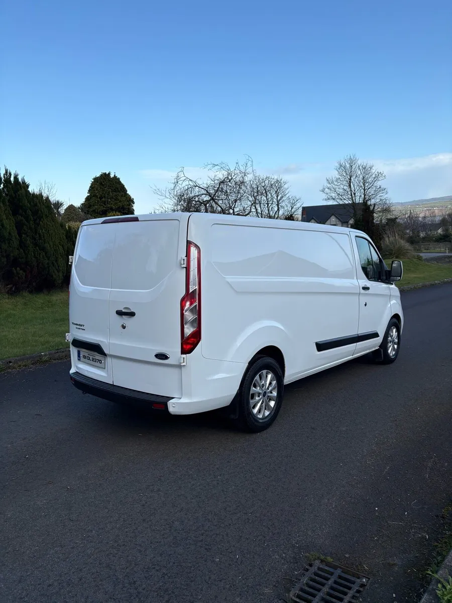 19 Ford Transit Custom - Image 3
