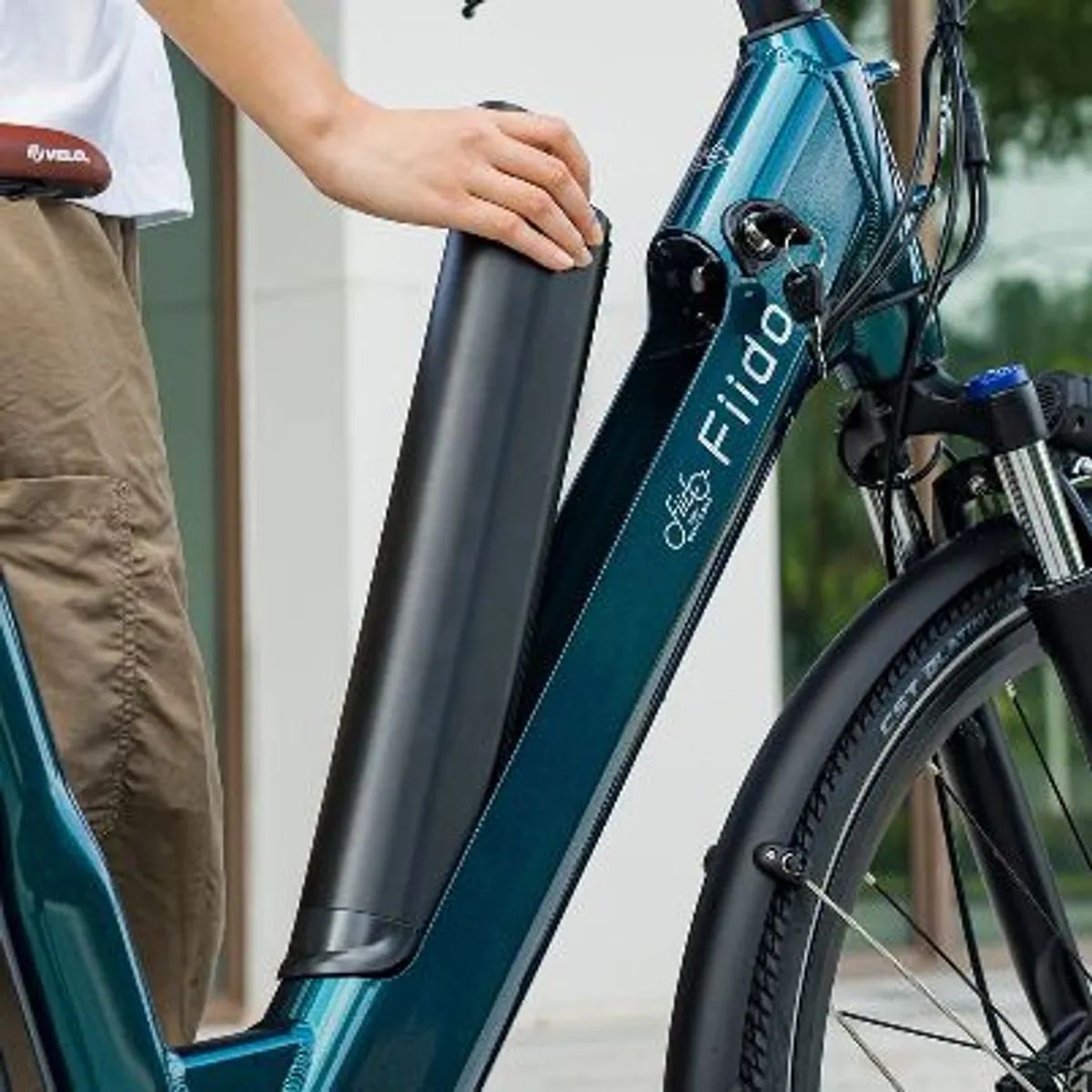 Electric bicycle - Image 3