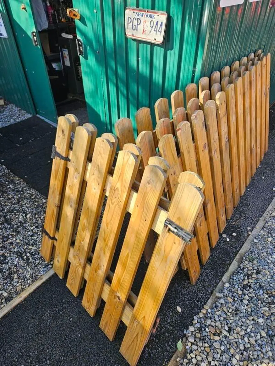 picket fences - Image 2