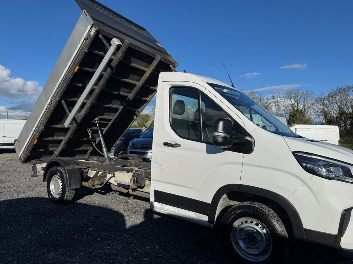 Maxus DELIVER 9 tipper - Image 4