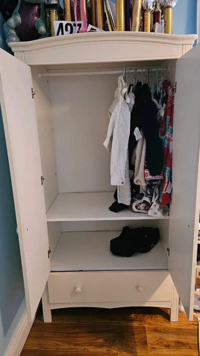 Bellababy Nursery Set - Image 3