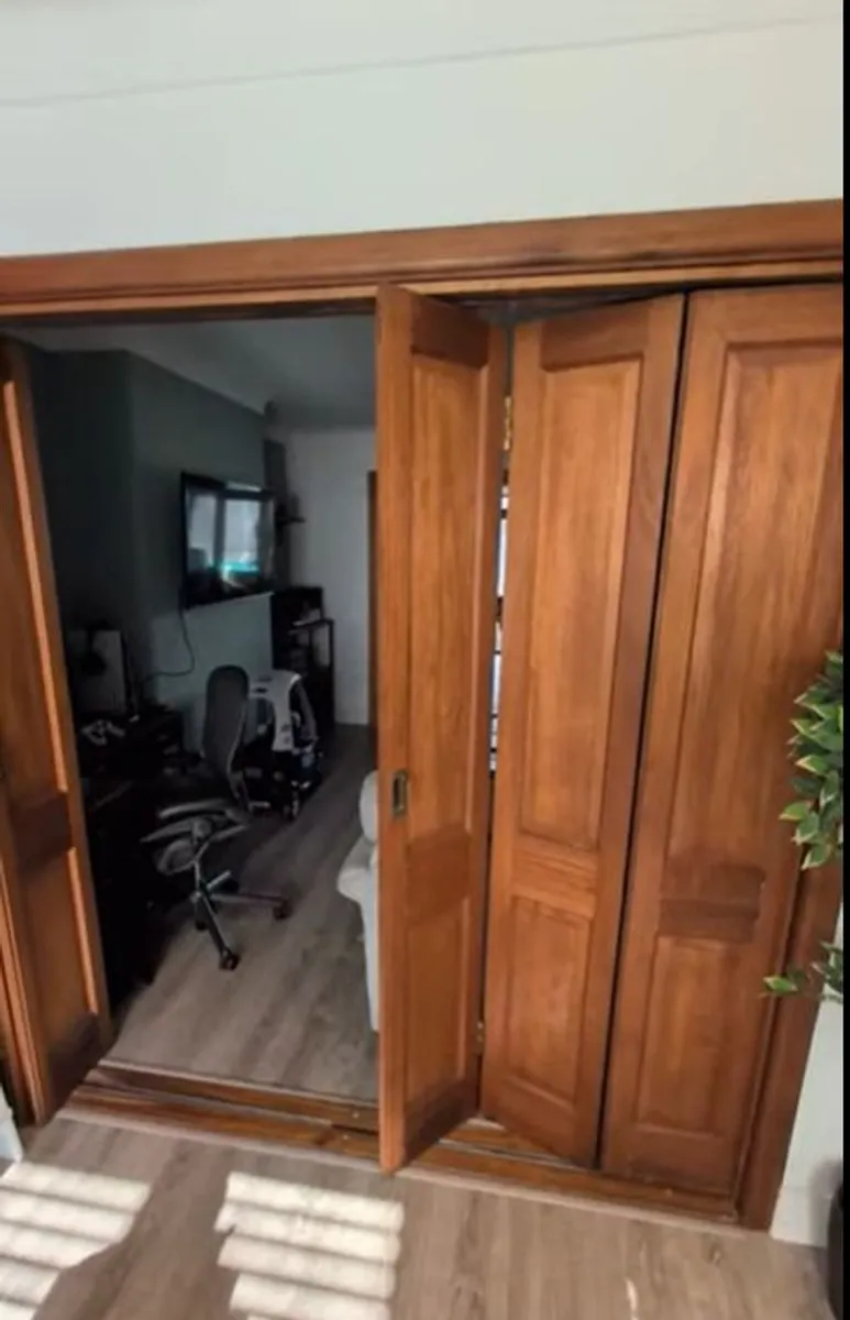 Solid Wood Bi-Fold Double Doors (Complete Set) 200cm x 200cm - Image 3