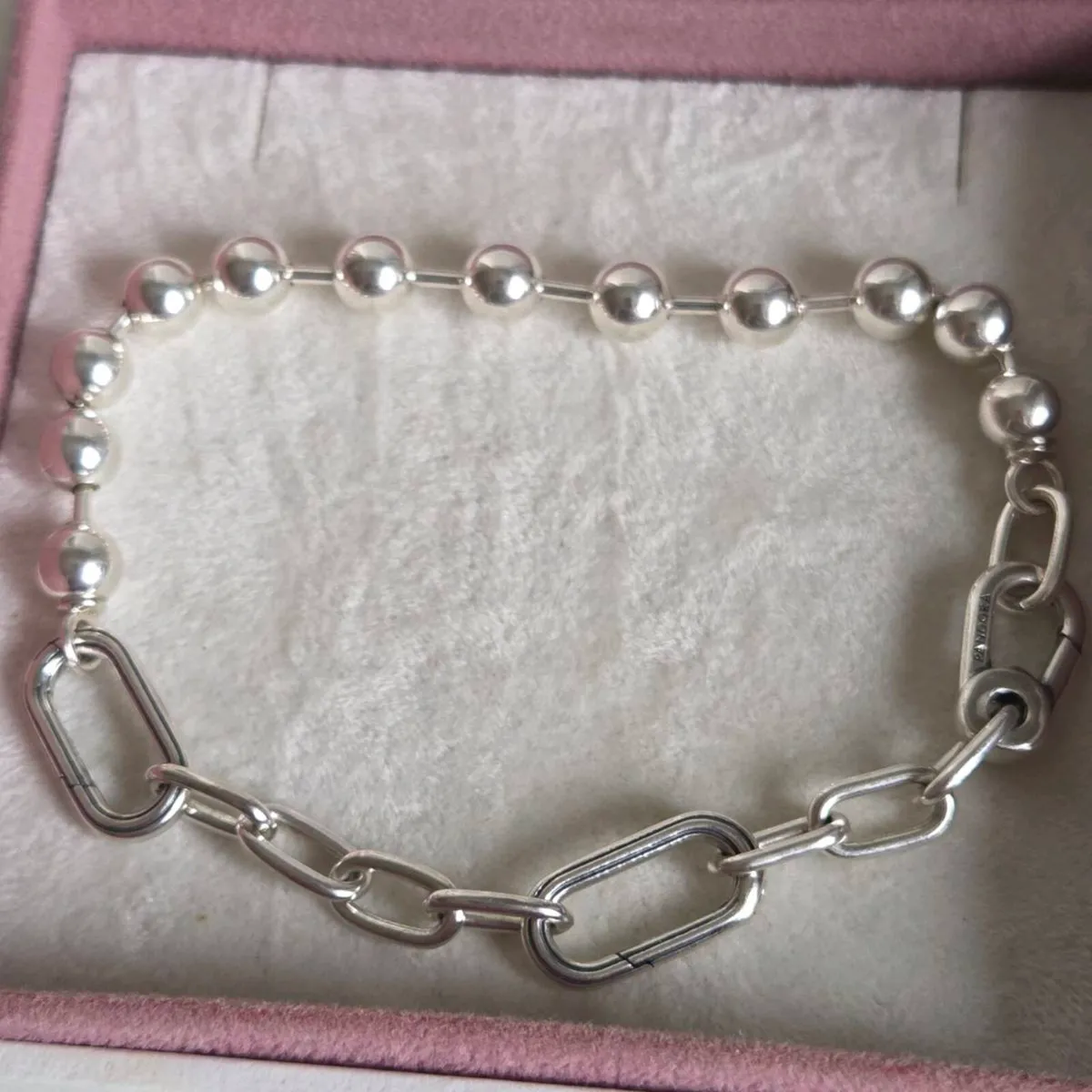 Pandora beads/links bracelet - Image 1