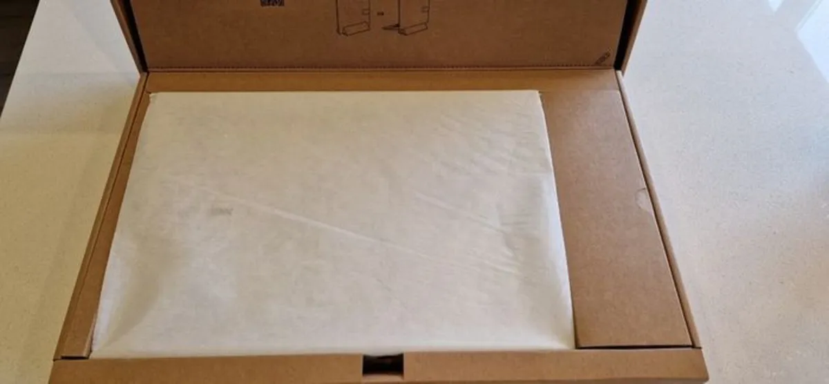 Asus 16" Ryzen 7 7730U - Image 1