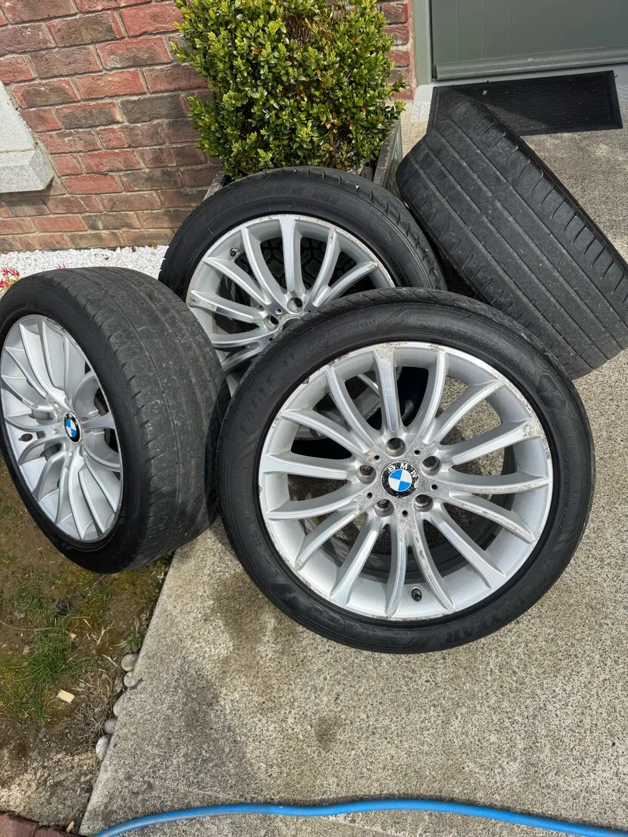 Genuine Bmw 5 series alloys - Image 2