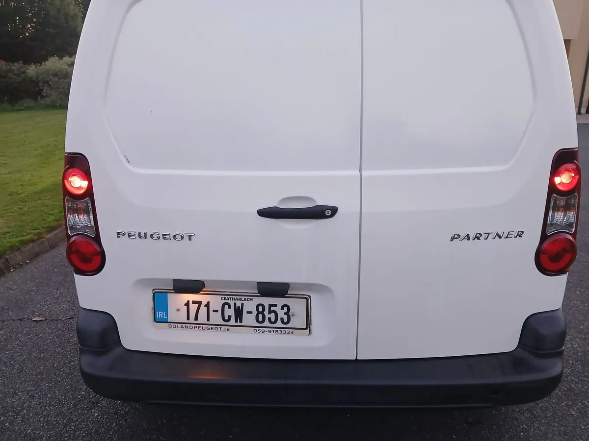 Peugeot Partner 2017 - Image 3