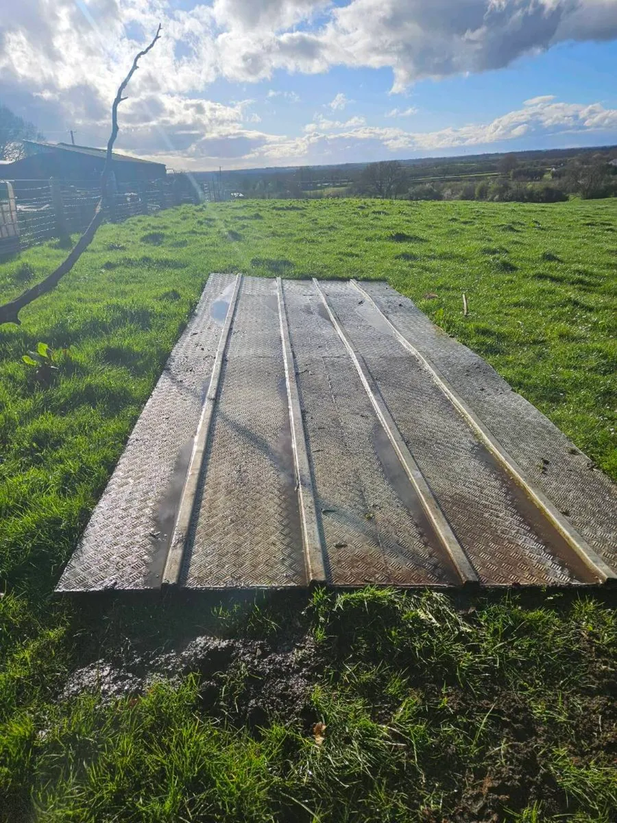 Aluminium plate floor - Image 2