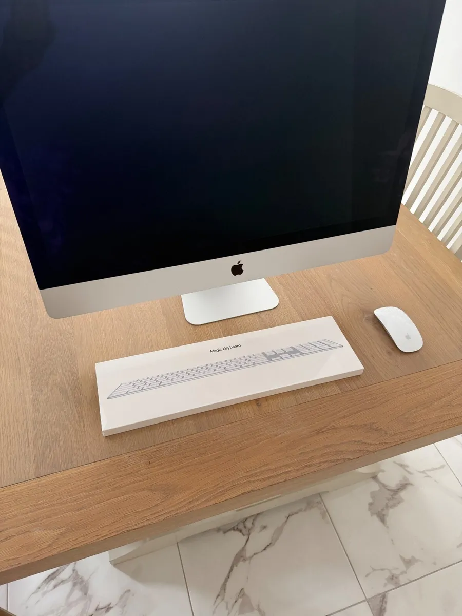 Apple iMac 5K 2022 | 27 - Image 3