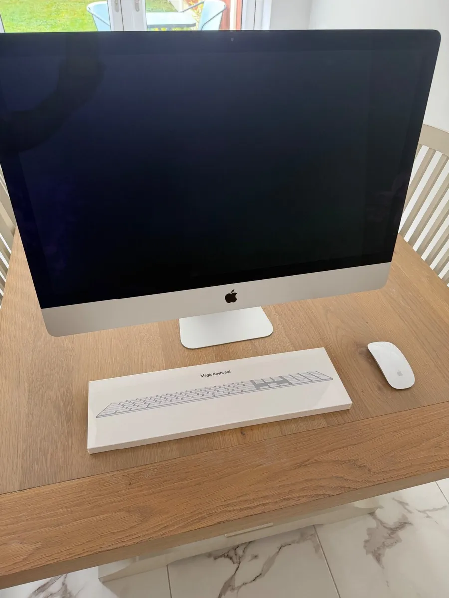 Apple iMac 5K 2022 | 27 - Image 2
