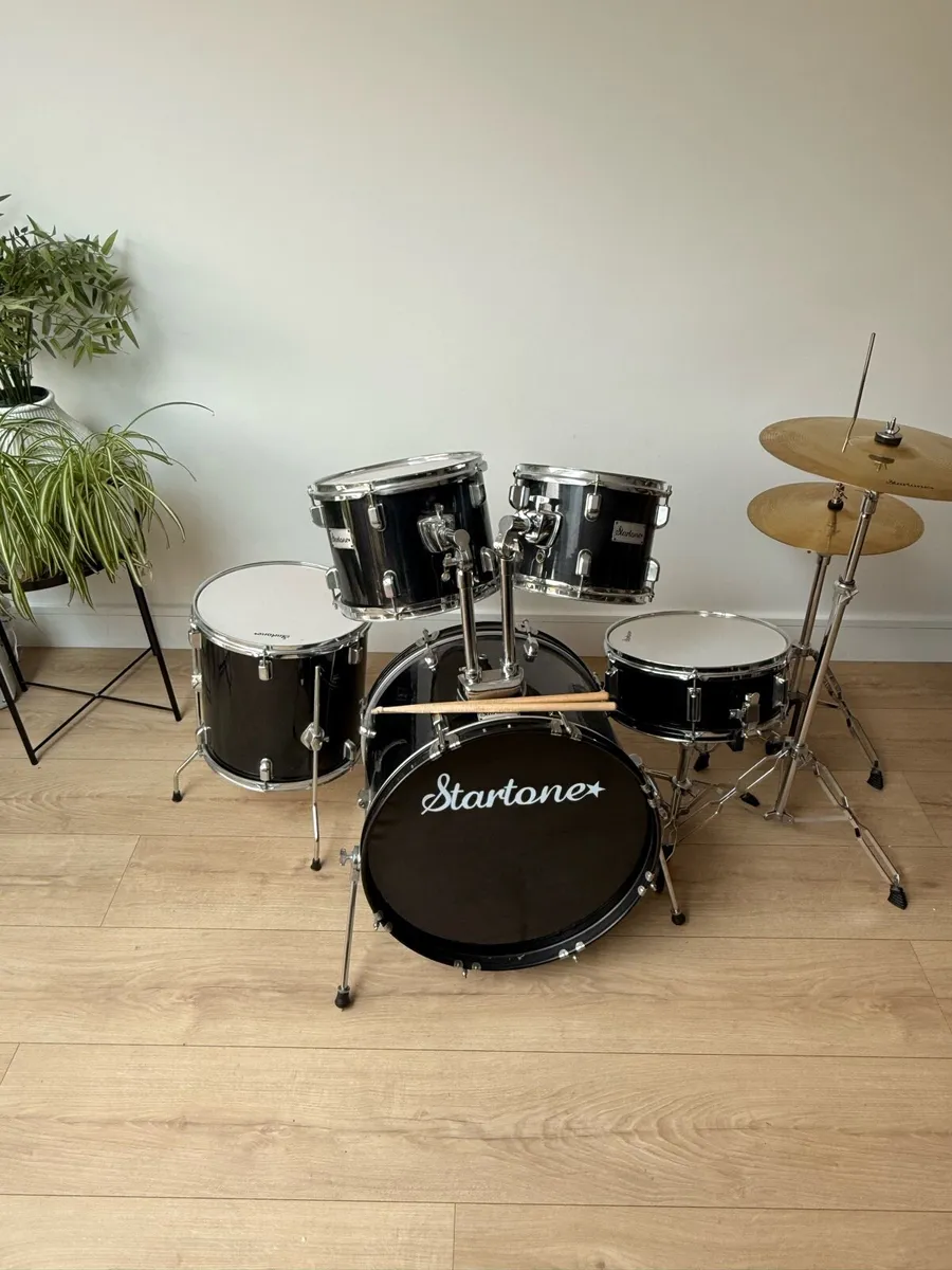DRUM SET - Image 1
