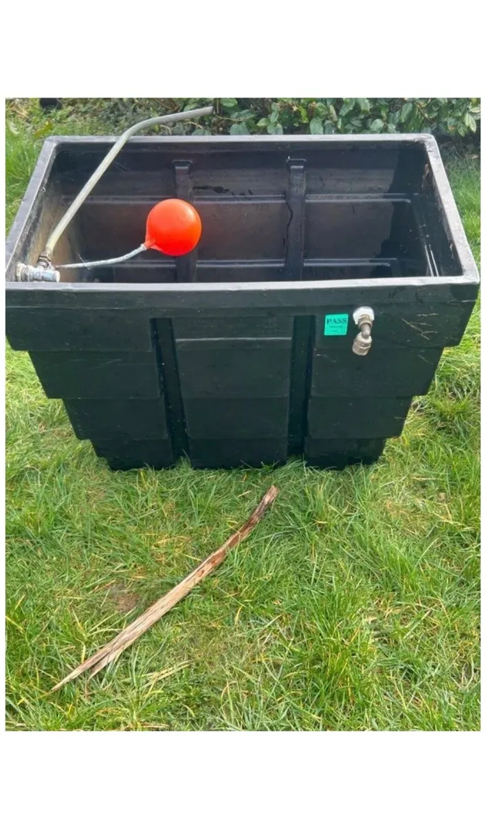 Water tanks - Image 4