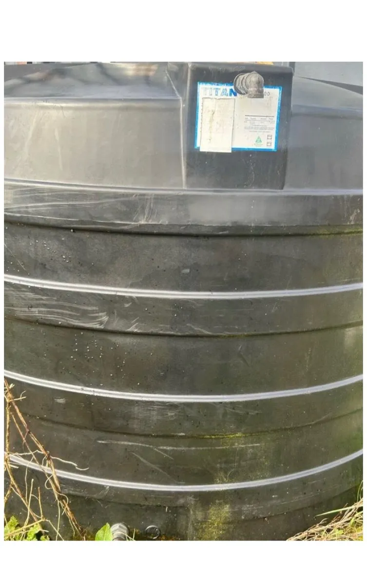 Water tanks - Image 3