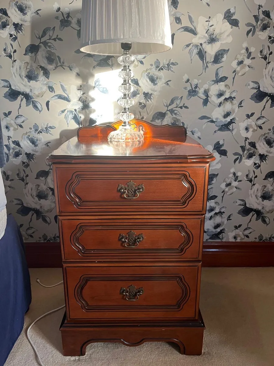 Rossmore bedroom furniture - Image 1