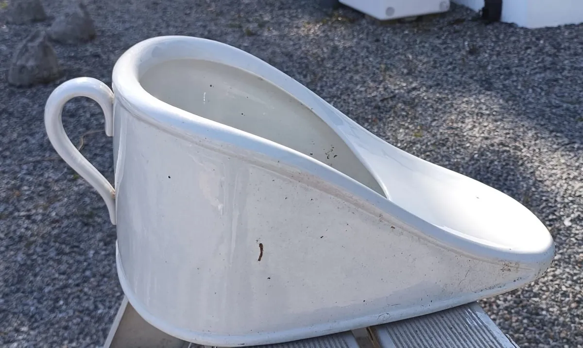 Antique ceramic slipper bed pan - Image 1