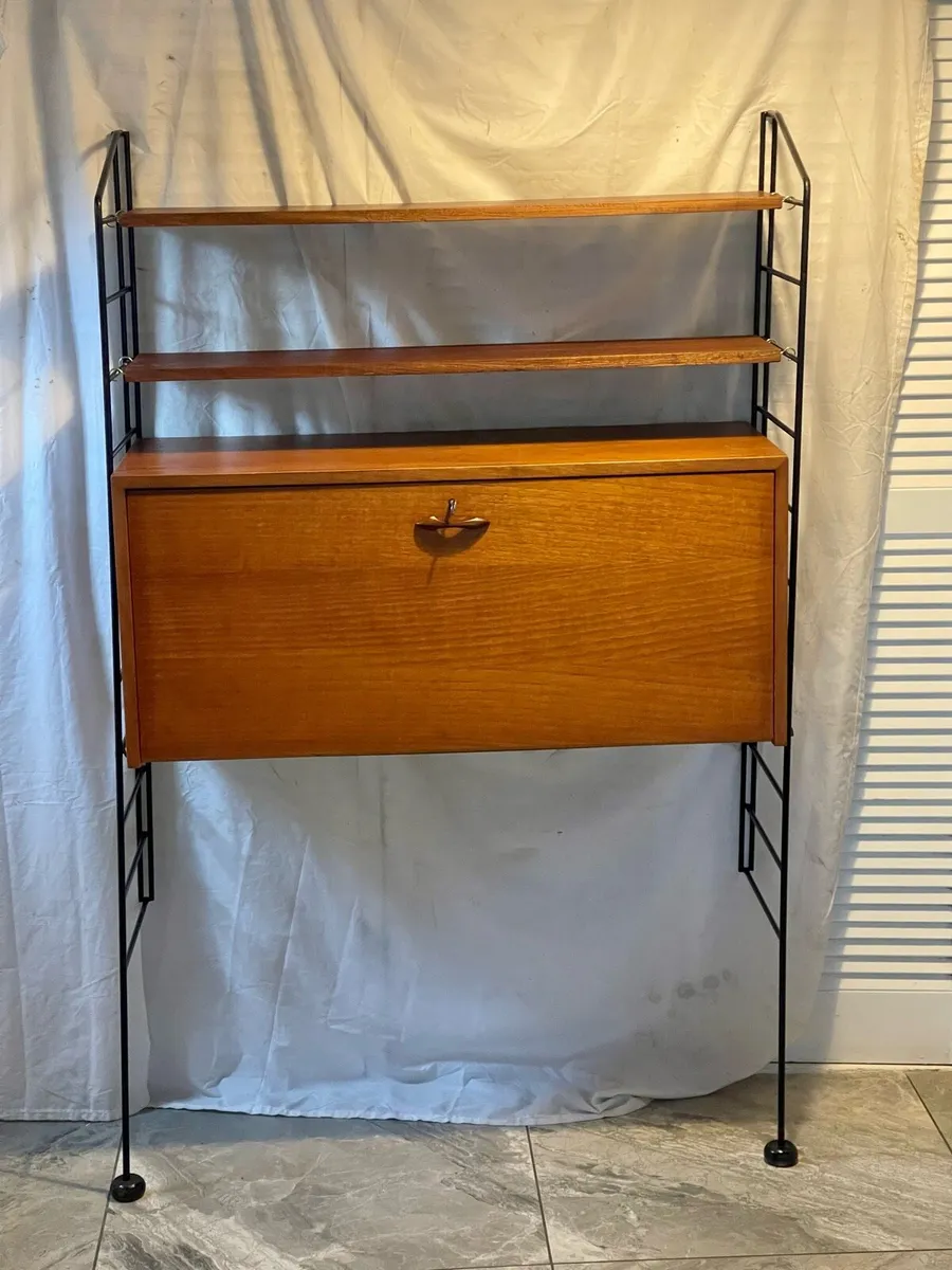 Mid century ladderax - Image 1