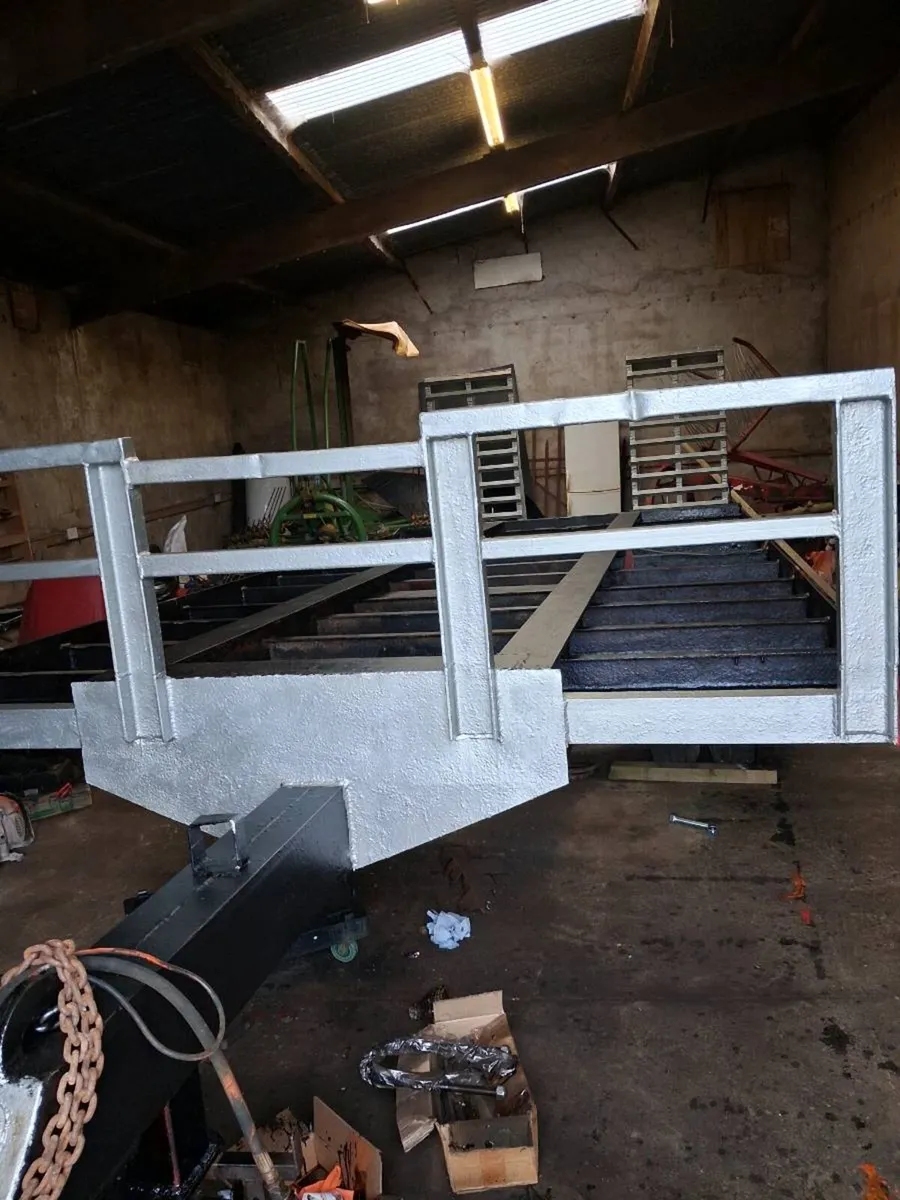 Low loader  plant trailer - Image 2