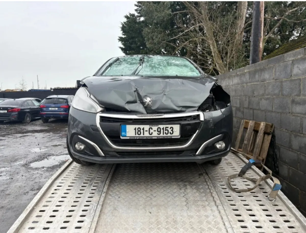 2018 Peugoet 208 1.2 Petrol - Image 3