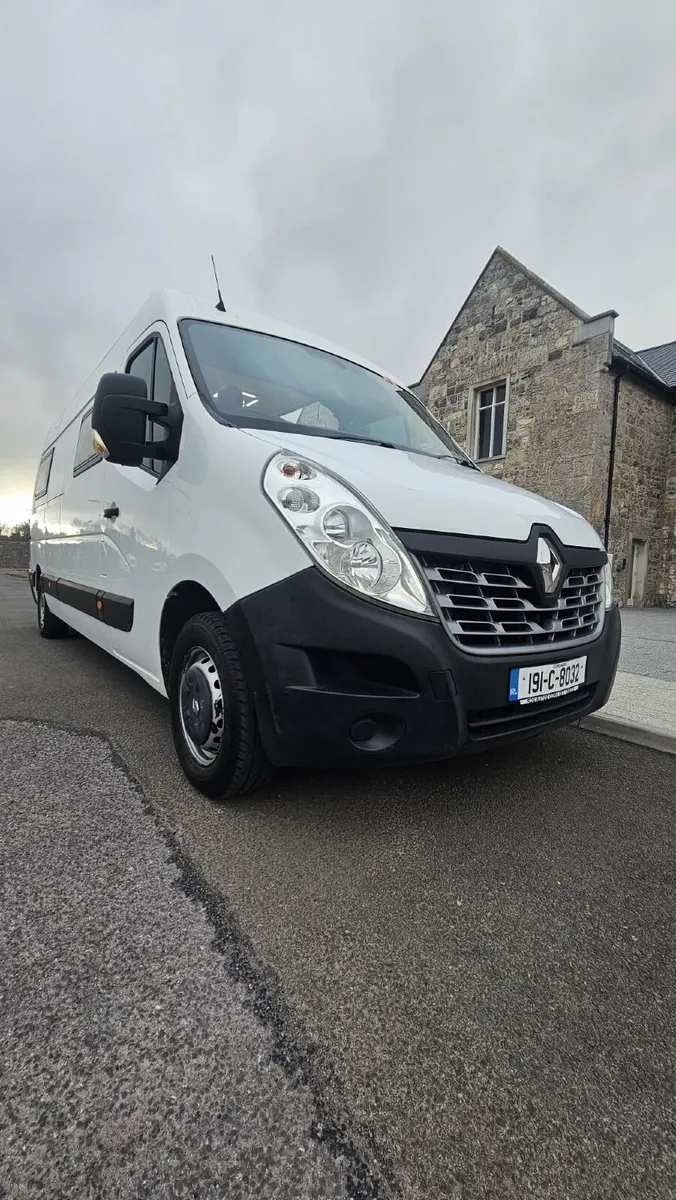 Renault Master Campervan 2019 - Image 1
