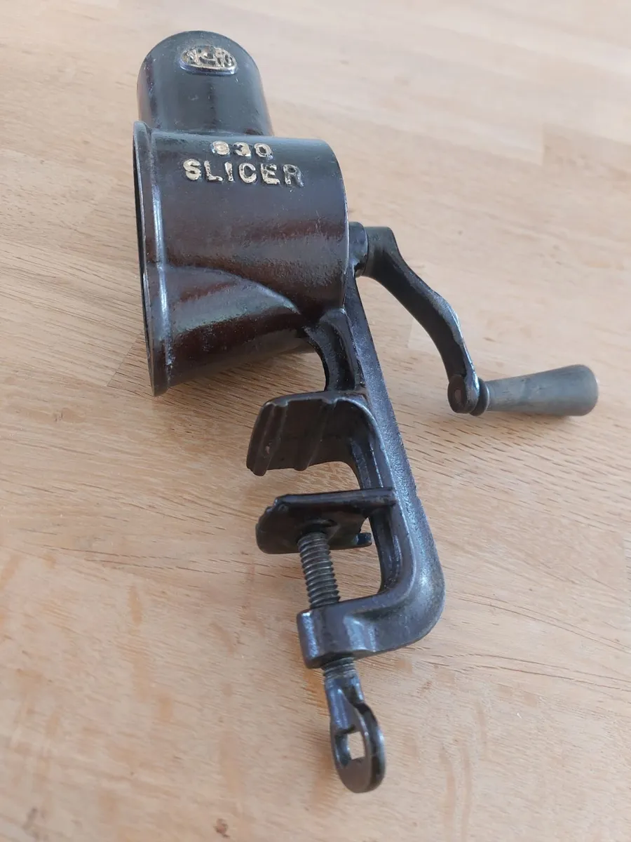 Vintage Spong Slicer - Image 2