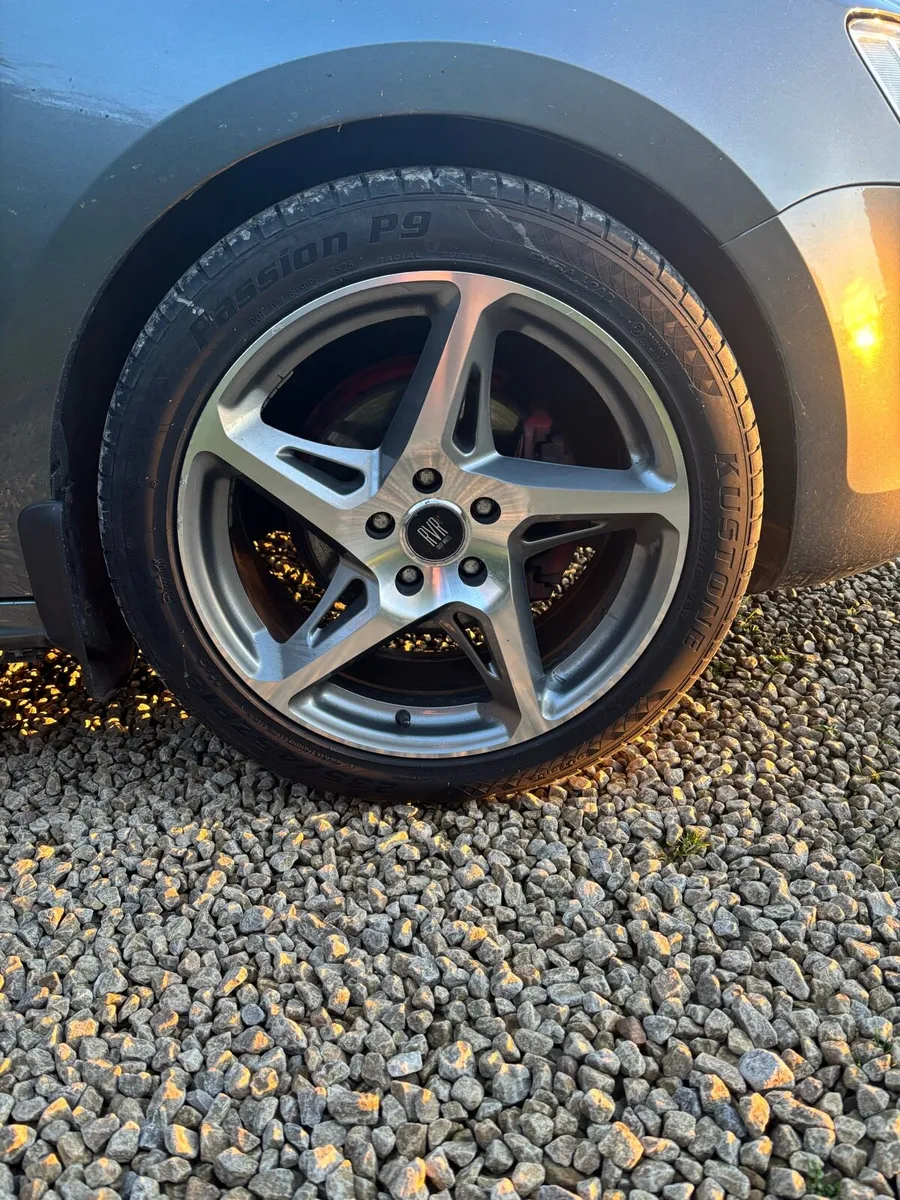 18 inch river alloys (gunmetal grey) - Image 2
