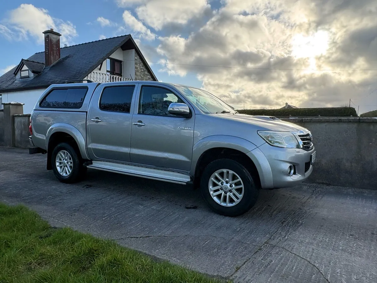 Toyota Hilux 2016 3.0 - Image 2