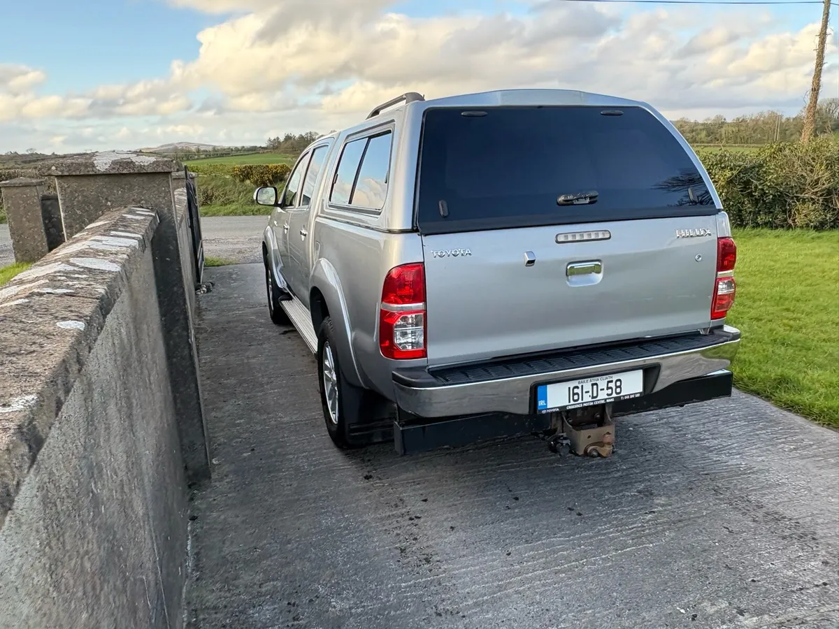 Toyota Hilux 2016 3.0 - Image 4